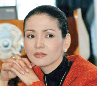 Журналист Сәуле Әбілдаханқызы 12-де туған күнмен құттықтайтындарды заңмен тыйым салу керектігін ұсынды