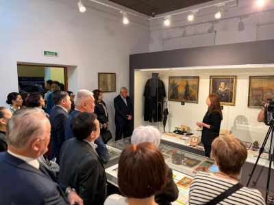 Әдеби үндестік көрінісі