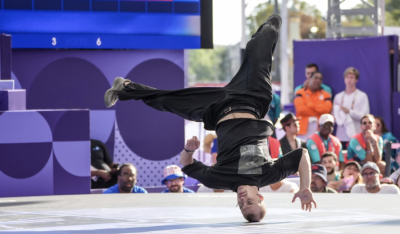 Әмір Закиров брейкингтен Дубайда өткен чемпионатта жеңіске жетті