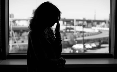 &quot;Күйзелістен шаршаған жастар&quot;: Қазақстанда депрессия әлі де тыйым салынған тақырып