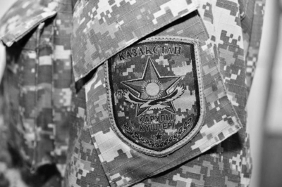 Жаркент гарнизонында командирдің бұйрығымен сарбаздар офицерді өлтіріп тастаған