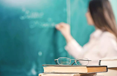 Сенат мұғалімді артық жүктемеден босататын заңды қарайды