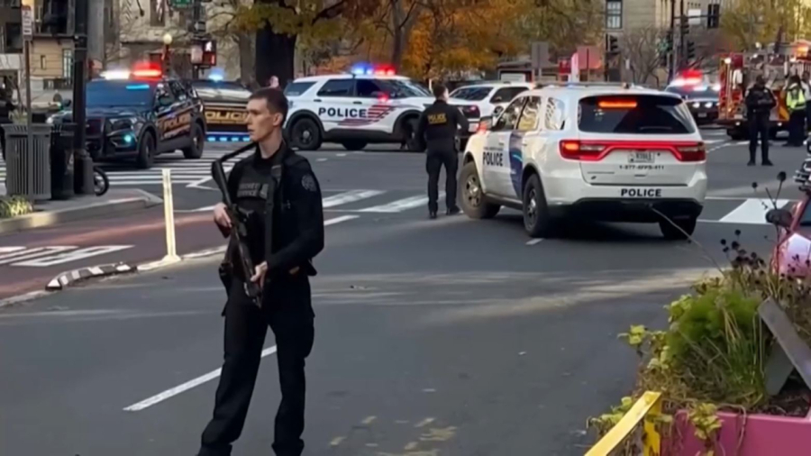 Ақ үй жанында атыстан екі сарбаз жараланды