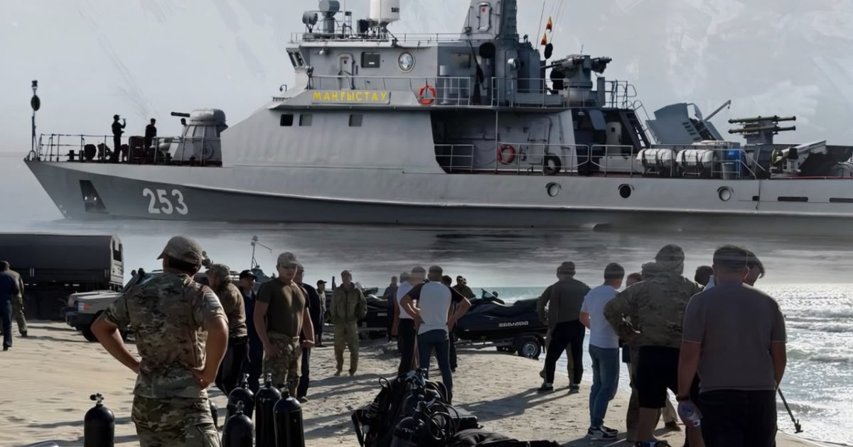 Гибель военных на Каспии: хронология, прогноз погоды и закупки спасательных жилетов