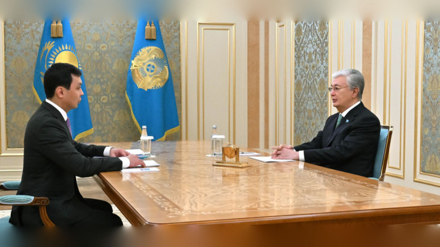 Тоқаев Антикордың бұрынғы төрағасы Асхат Жұмағалиға ризашылығын білдірді