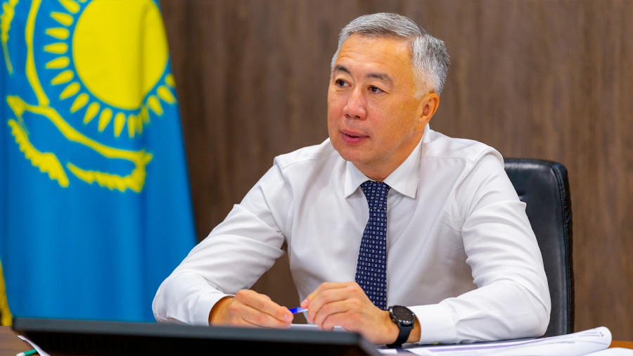 Жұманғарин жаңа салықтар мен бизнеске түсетін жүкетеме туралы ашып айтты