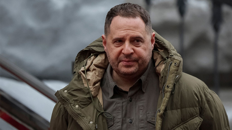 Зеленский кеңсесінің бұрынғы басшысы қамаудан босап шықты